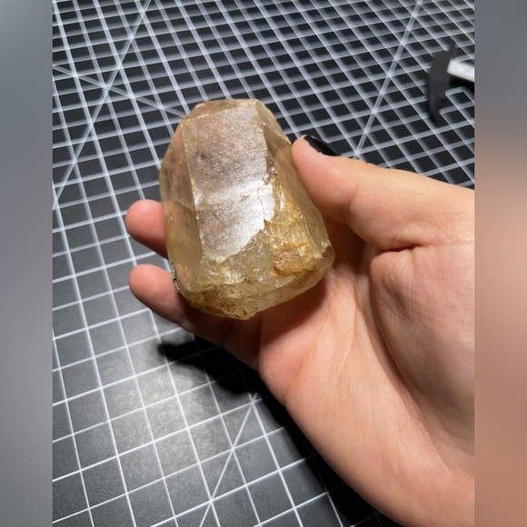 Natural Citrine Raw Point from Congo - Picture 5 of 12